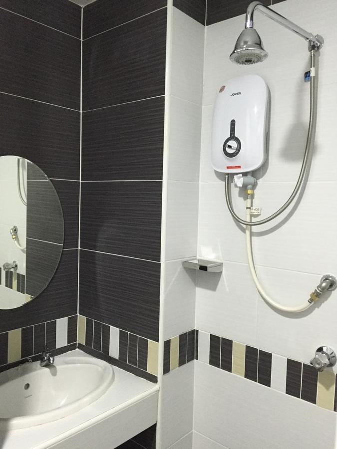 Ipoh Road Hotel Куала Лумпур Екстериор снимка